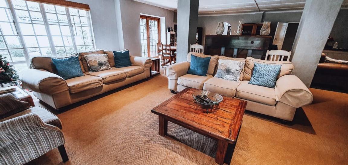 Caladdi Bed&Breakfast Durban Esterno foto